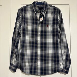 Men’s U.S. Polo Assn. Classic Navy Plaid Button-Down Shirt • Small